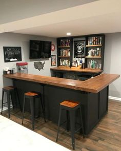 Diy Bar Garage, Basement Bar Man Cave, Diy Basement Bar Modern, Diy Bar For Man Cave, Bar Ideas For Garage Man Cave, Bar Man Cave Ideas, Theater Room Basement Ideas, Basment Game Room, Basement Bar Renovation Ideas