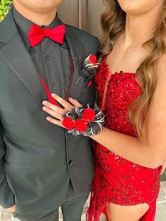 Red Prom Dress Tux Ideas, Semi Formal Red Outfit, Red And Black Hoco Outfits, Men Red Prom Outfit, Red Suits For Men Prom, Tux With Red Dress Prom, Red Prom Fits Men, Red Prom Guy Outfit