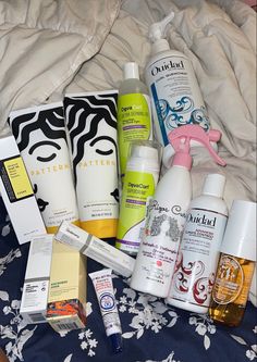 #haul #summer #beautyproducts #hairproducts #smellhacks #curlyhaircare #curlygirlmethod #aesthetic #tiktok #ouidad #bumbumcream Curl Products Aesthetic, Hairproducts Aesthetic, Self Care Haul, Ouidad Products, Curly Routine, Curl Products, Products Aesthetic, Shower Skin Care, Deva Curl