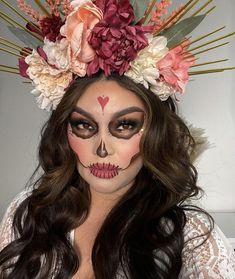 Catrina Outfit, Catrina Crown, Candy Skull Costume, Mexican Halloween Costume, Catrina Costume, Makeup Themes, Sugar Skull Costume, Halloween Duos