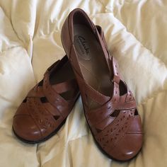 Nwot. Never Worn. No Box. Tan Brown Leather Flats With Cut Out Design. Women’s 8.5 Brown Leather Flats, Brown Flats, Womens Clarks, Clarks Shoes, Cut Out Design, Leather Flats, Tan Brown, Well Dressed, Loafer Flats