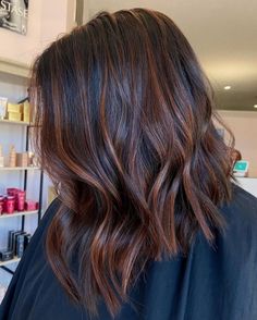 Chocolate Brown Hair Color Ideas, Younger Hair, Mahogany Hair, Highlights For Dark Brown Hair, Brown Hair Color Ideas, Natural Ombre, Haircuts For Medium Length Hair, Chocolate Brown Hair Color