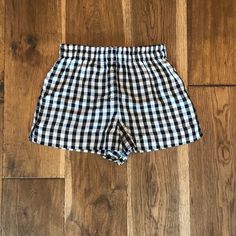 Brand New With Tags, Elastic Waist. Plaid Cotton Shorts For Day Out, Trendy Gingham Shorts For Summer, Trendy Gingham Shorts For Day Out, Gingham Cotton Shorts For Day Out, Trendy Summer Gingham Shorts, Trendy Gingham Summer Shorts, Cotton Gingham Shorts For Day Out, Summer Plaid Bottoms For Day Out, Plaid Shorts For Summer Day Out