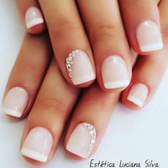 PRESS WEDDING BOUQUET AFTER Wedding Nails For Bride Natural, Nail Art Mariage, Wedding Manicure, Nail Art Wedding, Bride Nails