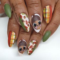 Acorn Nails Designs, Acorn Nail Art, Acorn Nails, Fall Acorns, Autumn Nail, Autumn Nails, Fall Nail, Fall Nail Designs