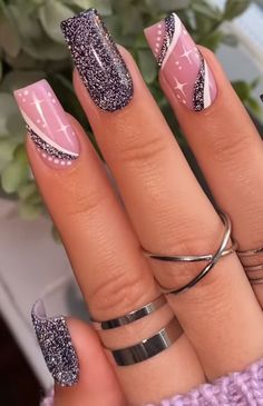 Valentine Nails, Fancy Nails Designs, Stylish Nails Designs, Pretty Nail Art Designs, Glamorous Nails, Nail Designs Glitter, Sparkly Nails, Pink Acrylic Nails, Fancy Nails