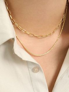 Silver or 14K gold plated. Irregular chain minimalist necklace. Adjustable length of 39cm to 44cm. Personalised Jewellery Necklaces, Stackable Necklaces, Modest Girl, Starburst Necklace, Minimal Necklace, Pearl Hoop Earrings, Chain Choker Necklace, 925 Sterling Silver Chain, Sterling Silver Necklace Pendants