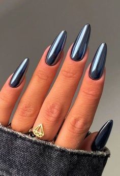 Cool Toned Nails, Dark Chrome Nails, Shining Nails, Fashion Nail Art, Pink Chrome Nails, Dark Green Nails, Beauty Hacks Nails