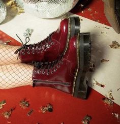 Red Docs Aesthetic, Red Platform Doc Martens, Redcore Outfits, Red Chunky Shoes, Red Aesthetic Shoes, Red Boots Aesthetic, Red Shoes Aesthetic, Black And Red Boots, Red Docs