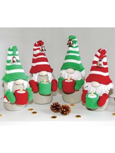 crocheted christmas gnomes with cups and mugs