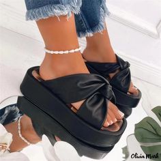 Olivia Mark - Stylish Patchwork Wedge Shoes for Outdoor Comfort (Heel Height: 2.75 inches) Sandals Crocs, Platform Crocs, Fashion Collection Inspiration, Stylish Shoes For Women, Big Size Fashion, Ladies Slides, Women Slippers Fashion, Heels Slippers, Pretty Sandals