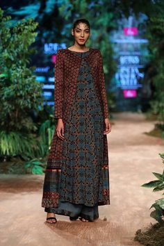 Quick Outfits, Kurta Designs, Enchanted Forest, Enchanted, Dresses With Sleeves, Long Sleeve Dress, Forest, Maxi Dress