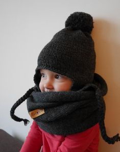 Cute and warm Merino wool winter hat for your little ones! Knitted pom pom hat. All our knitted hats are with 100% cotton lining so it's perfect for winter. Wind resistant and the head is not sweating. Because of the lining hats don't stretch and keep its shape. Material: 100% Merino woolLining: 100% cottonHand knitSizes available: 0-3 months old (38/40 cm.)3-6 months old (42/44 cm.)6-12 months old (46/48 cm.)1-2 years old (50 cm.)2-4 years old (52 cm.)5-8 years old (54 cm.)9-12 years old (56 cm Knit Pom Pom Hat, Newborn Fashion, Kids Winter Hats, Knitted Beret, Wool Hat Knit, Ear Flap Hats, Cable Knit Hat, Wool Winter, Grey Knit Sweater