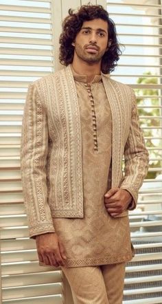 Casual Wedding Suit, Traditional Indian Mens Clothing, Man Dress Design, Indian Wedding Clothes For Men, Formal Attire For Men, Mens Indian Wear, Sherwani For Men Wedding, Wedding Kurta For Men, Groom Dress Men