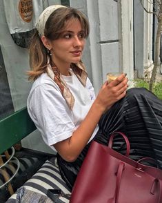 Style Parisienne, Skandinavian Fashion, Bandana Hairstyles, Peasant Style, Outfit Look, Mode Inspo, Looks Style, Mode Inspiration