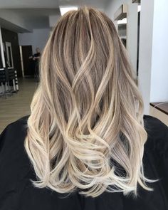 something special ♡ Balayage Hair Copper, Balayage Hair Blonde Medium, Balayage Hair Caramel, Brunette Balayage Hair, Red Highlights, Balayage Hair Blonde, Short Hair Balayage