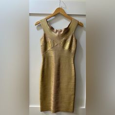 M Herve Leger Metallic Band Dress In Gold. Never Got The Chance To Wear So It’s In Mint Condition. White Herve Leger Dress, Red Herve Leger Dress, Herve Leger Metallic Dress, Herve Leger Fringe Dress, Paris Dress, Herve Leger Dress, Paris Dresses, Herve Leger, Mint Condition