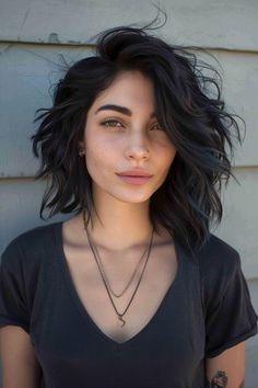 19 Natural Wavy Haircuts that Celebrate Your Curves Naturally Wavy Bob Haircut, Wavy Hair Cuts Medium Length, Goth Bob Haircut, Bob Hairstyles Wavy Hair, Wavy Hair Short Haircut, Medium Length Bob With Layers, Medium Length Wavy Haircut, Short Wavy Black Hair