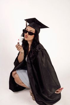 #gradpics #lipcpmbo #lipglossphoto #classof2024 #seniorpictureideas #gradphotoideas Graduation Pictures Women, Graduated Photoshoot, Editorial Graduation Photos, Graduate Photoshoot, Graduation Shoot Ideas, Congratulations Photos, Graduation Pic Ideas, Nursing Graduation Pictures