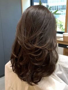 Layered Haircuts For Medium Hair, Hairstyles For Layered Hair, Hair Stylies, Haircuts For Medium Hair, Haircuts Straight Hair, Hair Stylist Life, Haircuts For Long Hair, Cut My Hair, Hair Inspo Color