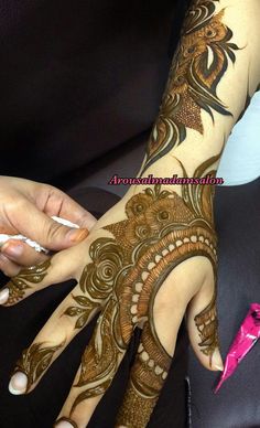 henna tattoo designs for hands and feet