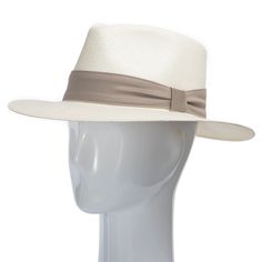 Rambler - Ultrafino Classic Beige Panama Hat For Outdoor, Elegant Beige Hat For Outdoor, Elegant Beige Outdoor Hat, Elegant Beige Straw Hat For Travel, Elegant Panama Hat For Summer Outdoors, Elegant Summer Panama Hat For Outdoor, Elegant Summer Panama Hat For Outdoor Use, Classic White Straw Hat For Outdoor Use, Straw Panama Hat