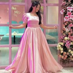 Fancy Frock Design, Long Gown Dress Party Wear Western, Organza Long Frocks, Organza Gown Designs, Frocks For Women Party, Long Frocks For Women, Ceremony Outfit, Simple Dress Casual, Carpet Outfits