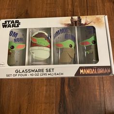 the star wars glassware set is in its box