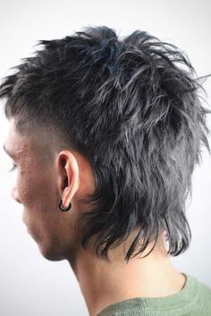 Modern Mullet Haircut, Short Mullet, Mens Haircuts Short Hair, 60s Hair, Punk Hair