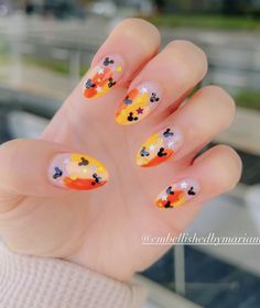 Trendy Disney Nails, Mickey Inspired Nails, Orange Disney Nails, Disney Halloween Nails Acrylic Simple, Dopey Challenge Nails, Preschool Nails, Autumn Disney Nails, Disney Inspired Halloween Nails, Colorful Disney Nails