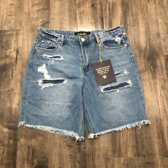 Nwt Size 11 Super High Rise Shorts Distressed Front Items Are Cross Posted And May Be Deleted At Any Time. Bundle To Save I Love Deals And Except Reasonable Offers. Message Me For Details And Questions. All My Items Are Either New, New With Tags Or Decent Preowned Condition. No Rips, Holes, Stains Or Major Signs Of Wear (Unless Stated). Casual High Waist Bermuda Shorts For Beach, Casual Ripped Short Bottoms, Casual Ripped Shorts With Short Leg, Casual Ripped Shorts With Short Legs, Casual Ripped Shorts, Blue Ripped Shorts With Relaxed Fit, Relaxed Fit Ripped Blue Shorts, Blue Ripped Shorts Relaxed Fit, Casual Ripped Bottoms For Beach