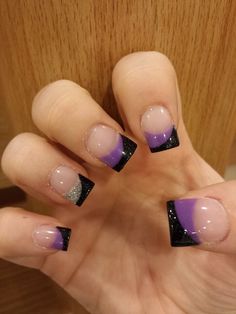 Purple Nails With Black Tips, Black And Purple French Tip Nails, Strawberry Nail, Baseball Nails, Cute Nail Colors, Nails 3d, Punk Nails, February Nails