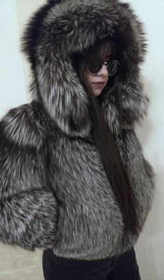 Fur Clothes, Silver Fox Fur Coat, Simple Jacket, Fox Fur Jacket, Fur Parka, Hooded Vest, Fox Fur Coat, Fur Hat, Silver Fox