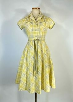 Vintage 1960's COTTON yellow & grey check plaid shirtdress with belt Petite-size | eBay 1960s House Dress, 1950s Casual Dress, 1960's Outfits, 1960 Clothes, 60s Dresses Vintage, 60s Fits, 1960s Clothes, Grandma Outfit, 1960 Outfits