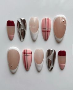 @cjgdnails Aesthetic Nails, Really Cute Nails, Striped Nails, Hot Nails, Minimalist Nails, Dream Nails