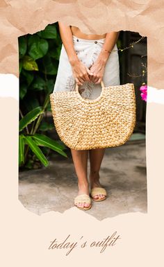 Bag With Pearls, Handbags For Ladies, Rattan Bags, Rattan Wood, Summer Beach Bag, Casual Clutch, Purse Essentials, Bohemian Bags, Fade Styles