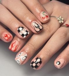 Stud Nail Designs, Checkerboard Nails, Boring Nails, Classic Nail Art, Queen Nails, Spring Nail Designs, Studded Nails, Purple And Orange