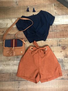 Orange Shorts Outfit, Summer Shorts Outfits, Orange Outfit, Perfect Closet, Dress Shorts, Orange Shorts, 4th July, Dresses Outfits, Wardrobe Ideas