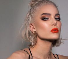 Matte Make Up, Bronze Smokey Eye, Danessa Myricks, Bold Makeup Looks, Bold Makeup, Smokey Eyes, Brow Makeup, Red Lip