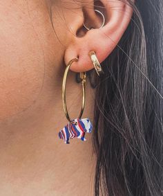 Buffalo Bills zubaz earrings!! Each pair is one of a kind! Show your Buffalo Bills pride each game day, or any day, with these unique and creative earrings :) Buffalo Bills Beaded Bracelet, Unique Buffalo Bills Gifts, Buffalo Bills Earrings, Buffalo Bills Zubaz, Buffalo Bills Gear, Buffalo Bills, Jewelry Earrings Hoops, Buffalo, Halloween Shopping