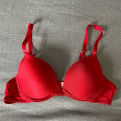 Brand New Amazon Essentials Bra Size 34a Red Push-up Bra With Medium Support, Red Padded Push-up Bra, Red Seamless Push-up Bra, Seamless Red Push-up Bra, Red Bra With Medium Bust Support, Fitted Seamless Red Bra, Red Fitted Seamless Bra, Fitted Red Seamless Bra, Amazon Essentials