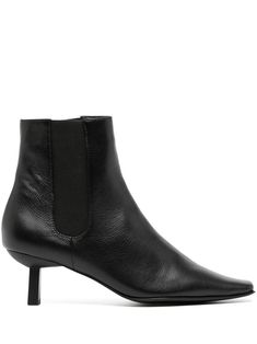 Find SENSO Orlando Kitten-heel Ankle Boots on Editorialist. ebony calf leather grained texture elasticated side panels square toe kitten heel ankle-length pull-on style Kitten Heel Ankle Boots, Kitten Heel Boots, Ankle Boots Black, Boots Fall, Flat Boots, Ballet Flat Shoes, Pump Sandals, Kitten Heel, Side Panels