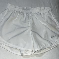 Nike Running Shorts With Built In Underwear Size Small - S Classic White Color New With Tags! Nike Shorts With Elastic Waistband For Beach, Nike Beach Shorts With Elastic Waistband, Summer Nike Shorts, Nike White Athletic Running Shorts, White Short-leg Athletic Shorts For Running, Nike Summer Workout Shorts, White Moisture-wicking Athletic Shorts For Light Sports, Functional White Moisture-wicking Athletic Shorts, White Moisture-wicking Athletic Shorts