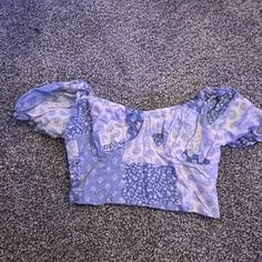 Size Xs, Blue Paisley Crop Top, Hollister Brand, Very Cute And Comfortable. Tried On Once, Never Worn. Light Blue Summer Top With Patchwork, Light Blue Patchwork Top For Summer, Blue Patchwork Top For Beach, Blue Patchwork Tops For The Beach, Casual Blue Paisley Print Tops, Fitted Blue Printed Crop Top, Blue Cotton Tops With Paisley Print, Casual Purple Top With Paisley Print, Casual Purple Paisley Print Top