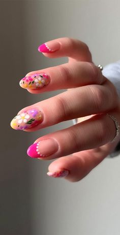 Manicured Nails, Pink French, Cute Gel Nails, French Floral, Dipped Nails