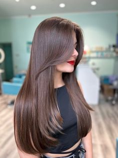 Haircuts For Long Hair Straight, Haircuts For Long Hair With Layers, Hair Inspiration Long, Layered Haircuts For Medium Hair, Bangs With Medium Hair, Hairstyles For Layered Hair, Long Brown Hair