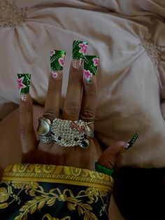 Throwback Nail Designs, Drip Nails