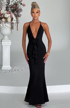 Make sure all eyes are on you in the Constantina maxi. This flirty, fancy dress is on the top of our wishlists for party season, made from our double stretch mesh that hugs like a glove. This super plunge design is complete with halter straps and a ruffled corsage to the centre. 



Colour: Black.

Premium double stretch mesh.

Plunge design.

Halter straps.

Ruffled corsgae to centre.

Moulds to your figure.

Maxi length.

Model is an XS and is wearing an XS.ÃƒÆ’Ã†â€™ÃƒÂ¢Ã¢â€šÂ¬Ã…Â¡ÃƒÆ’Ã¢â‚¬Å¡Ã Homecoming Dresses Corset, Midi Dress Wedding Guest, Maxi Dress Sale, Popular Dresses, Sparkle Dress, Dresses By Length, All Eyes, Formal Dresses Prom, Flowy Dress