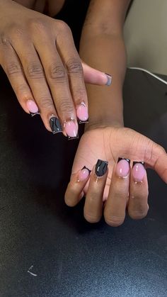 French Tip Nails With One Solid Color, Short Black Arclyc Nails, Black Overlay Nails, Shorts Nails Ideas, Shirt Nail Ideas, Pink Acrylic Nails Short, Trashy Y2k Nails, Acrylic Nails Short Square, Nail Polish Design