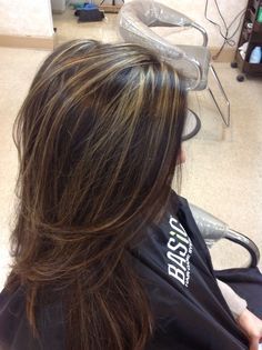 Highlights Partial, Hair Highlights For Dark Hair, Foil Hair Color, Highlights For Dark Hair, Bob Ombre, Gray Balayage, Partial Highlights, Hair Foils, Messy Bob